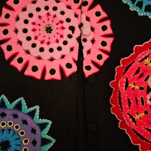 Michael Simon BLACK  MULTI CIRCLE PRINT  Applique SWEATER Size S - Picture 2 of 7
